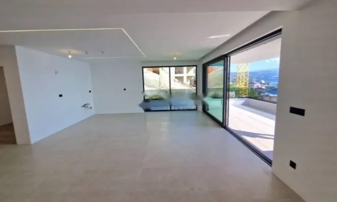 Недвижимость Четырехкомнатная квартира в Опатии: 23