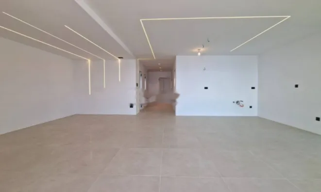 Недвижимость Четырехкомнатная квартира в Опатии: 29