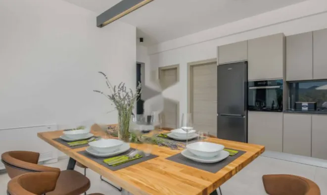 Недвижимость Многоквартирный дом Вепринац: 14