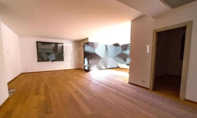 Недвижимость Двухкомнатная квартира, центр: 2