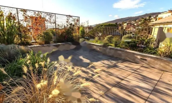 Недвижимость Двухкомнатная квартира, центр: 12