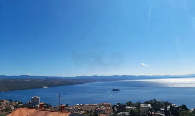 Недвижимость Трехкомнатная квартира в центре Опатии: 2