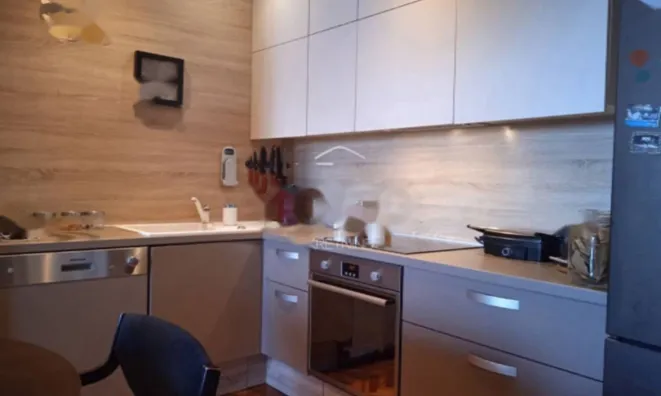 Недвижимость Трехкомнатная квартира в центре Опатии: 9