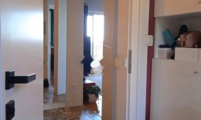 Недвижимость Трехкомнатная квартира в центре Опатии: 12