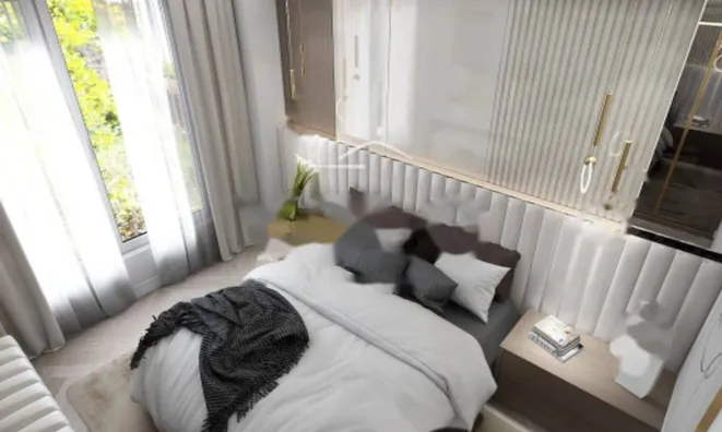 Недвижимость Четырехкомнатная квартира Центр: 23