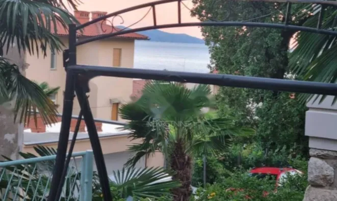 Недвижимость Трёхкомнатная квартира в Опатии: 3