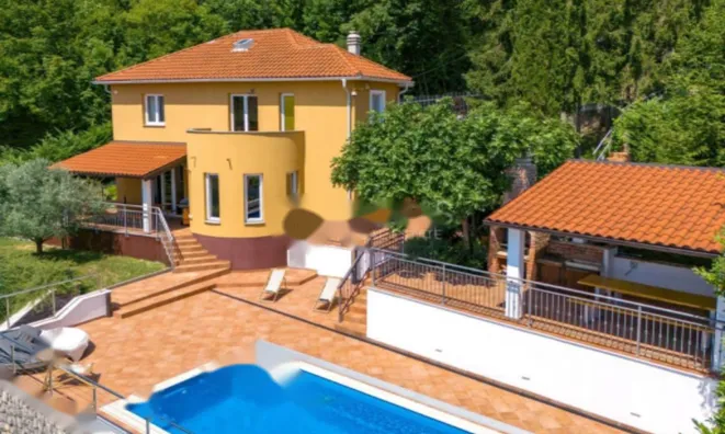 Недвижимость Семейный дом Вепринац: 4