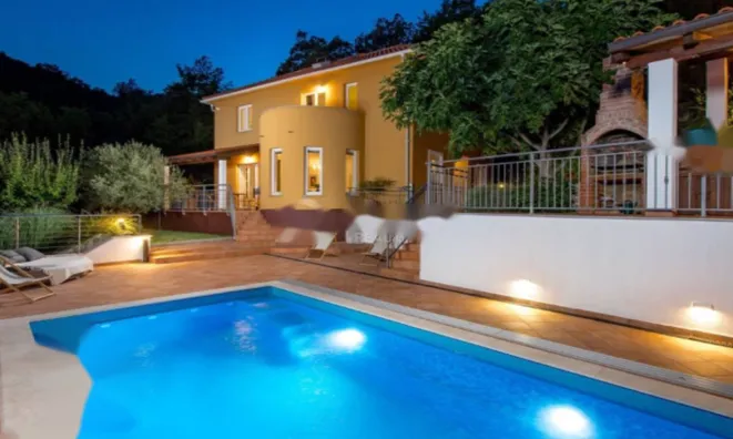 Недвижимость Семейный дом Вепринац: 32