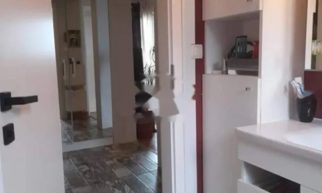 Недвижимость Трёхкомнатная квартира Зора: 9