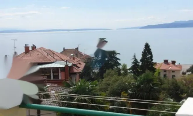 Недвижимость Трехкомнатная квартира в Центре: 1