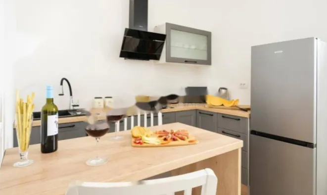 Недвижимость Трехкомнатная квартира в центре Опатии: 7