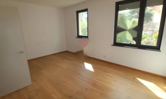 Недвижимость Четырехкомнатная квартира в Опатии: 4