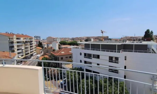 Недвижимость Apartment La Bocca: 7