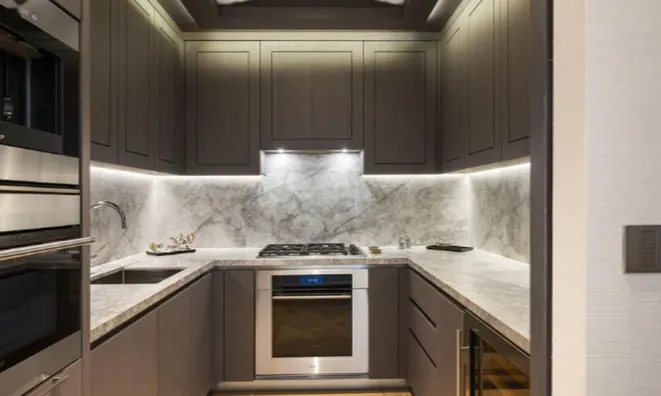 Недвижимость Whistler Square: 8