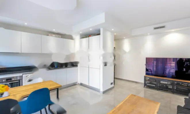 Недвижимость Apartment Monaco, Port: 2