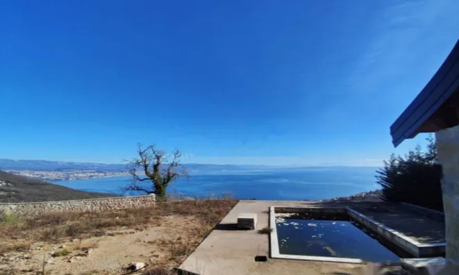 Недвижимость Многоквартирный дом Поляне: 3