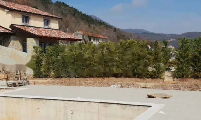 Недвижимость Многоквартирный дом Поляне: 9