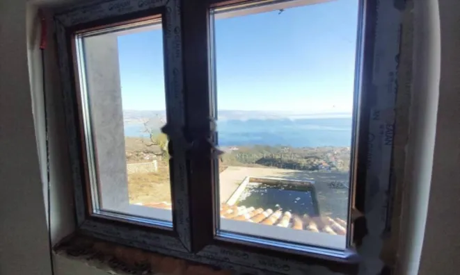 Недвижимость Многоквартирный дом Поляне: 30