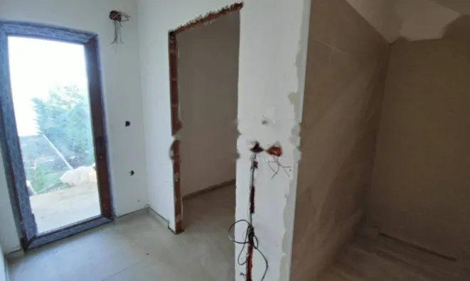 Недвижимость Многоквартирный дом Поляне: 42