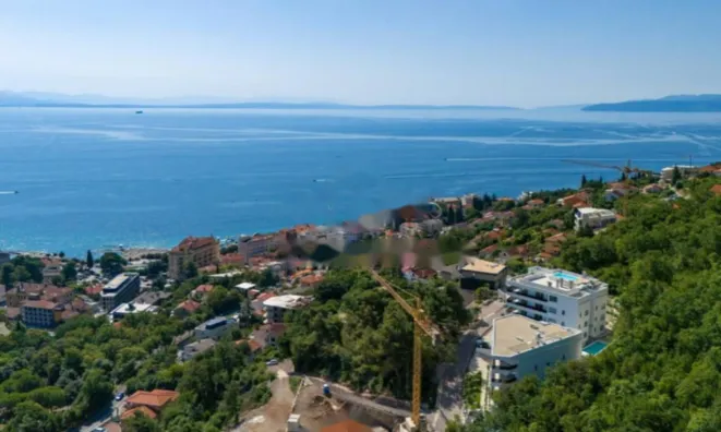 Недвижимость Трёхкомнатная квартира Плахути: 50