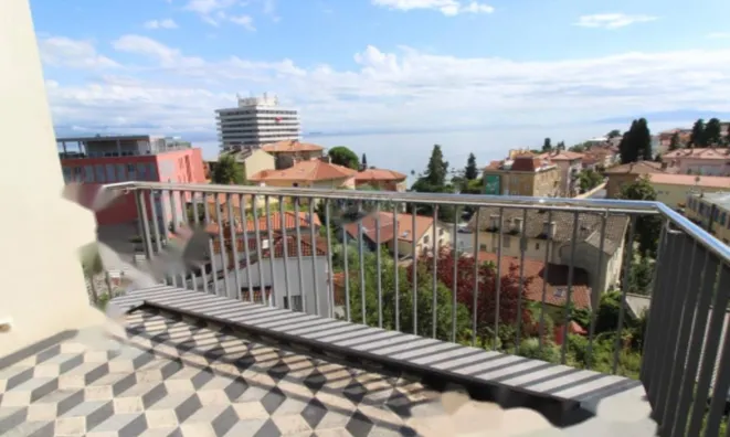 Недвижимость Четырехкомнатная квартира в центре Опатии: 12