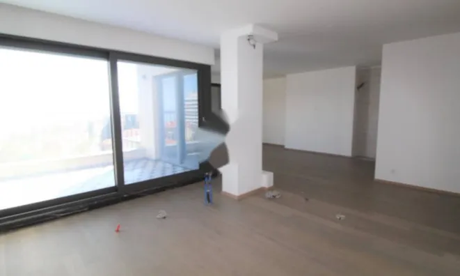 Недвижимость Трехкомнатная квартира в центре Опатии: 8