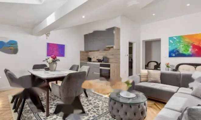 Недвижимость Трехкомнатная квартира Центр: 5