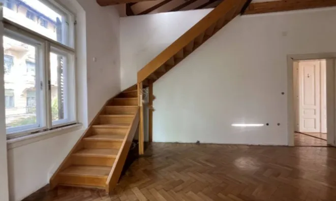 Недвижимость Трехкомнатная квартира в центре Опатии: 2