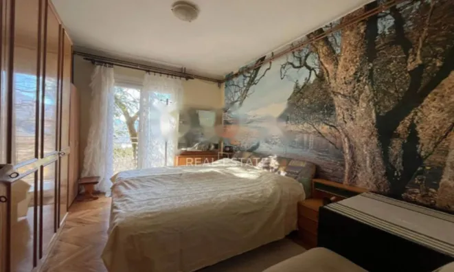 Недвижимость Семейный дом 250 м², Запад, Опатия: 3