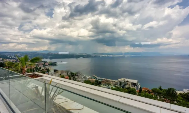 Недвижимость Новая квартира в центре Опатии: 1