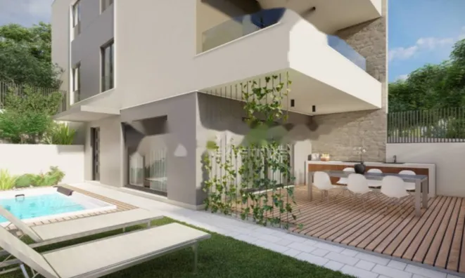 Недвижимость Квартира на первом Ичичи: 8