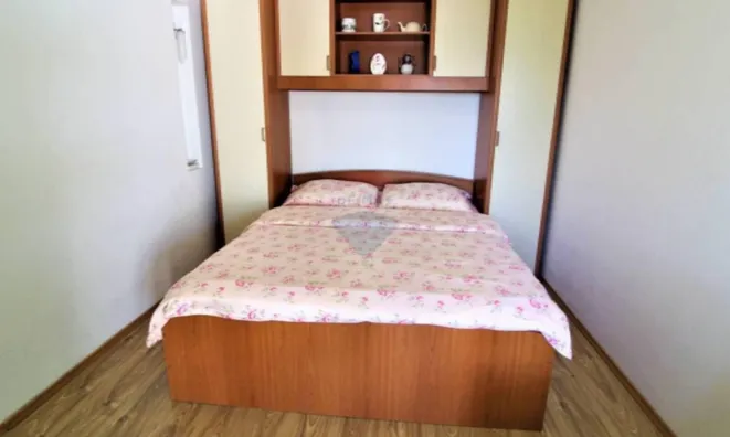 Недвижимость Многоквартирный дом Опатия: 14