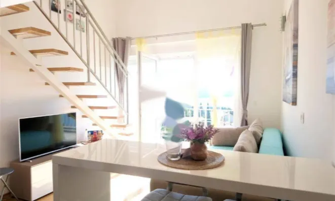 Недвижимость Многоквартирный дом Опатия: 32