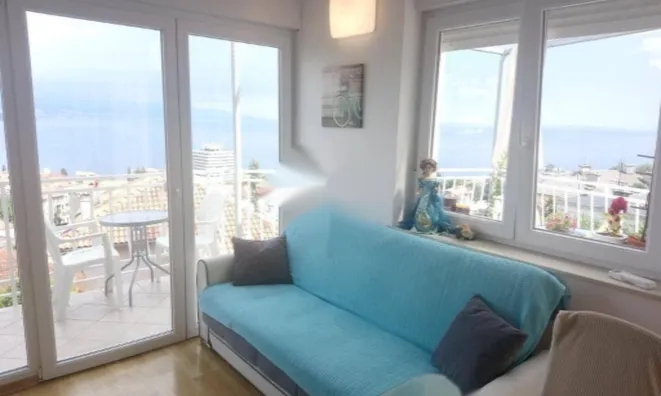 Недвижимость Многоквартирный дом Опатия: 33