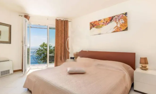 Недвижимость Четырехкомнатная квартира в центре Опатии: 21