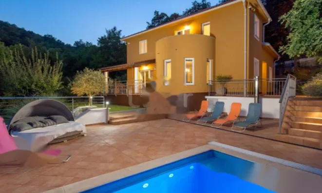 Недвижимость Семейный дом Вепринац: 26