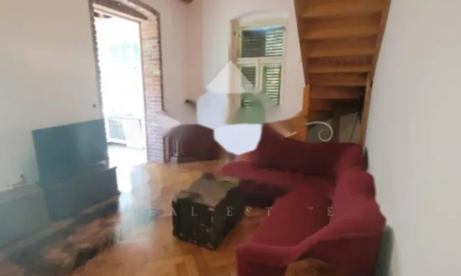 Недвижимость Четырехкомнатная квартира Центр: 10