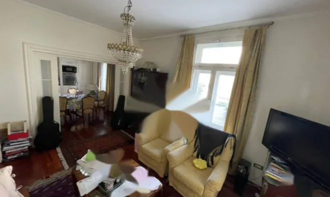 Недвижимость Трехкомнатная квартира в центре: 2