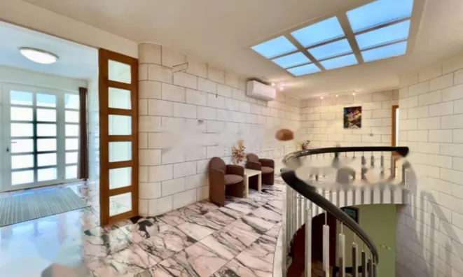 Недвижимость Семейный дом Ичичи Опатия: 11