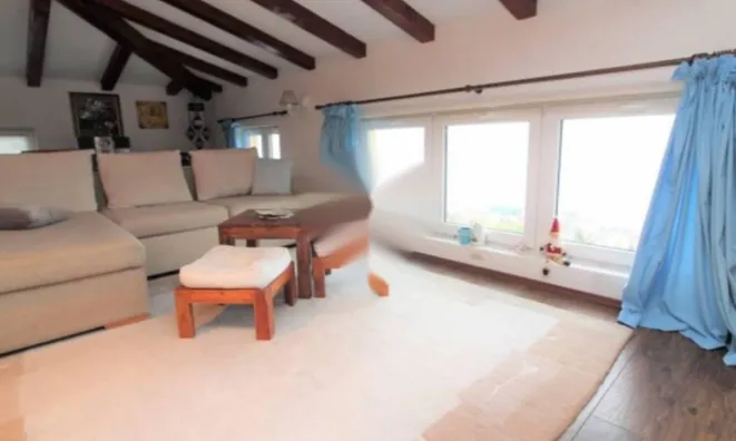 Недвижимость Трёхкомнатная квартира в Опатии: 2