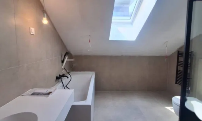 Недвижимость Четырехкомнатная квартира Центр: 7