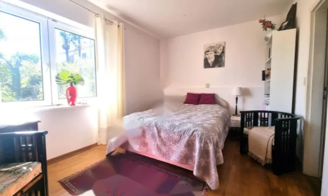 Недвижимость Четырехкомнатная квартира Центр: 10