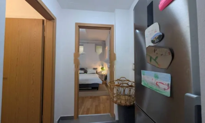 Недвижимость Двухкомнатная квартира Центр: 10