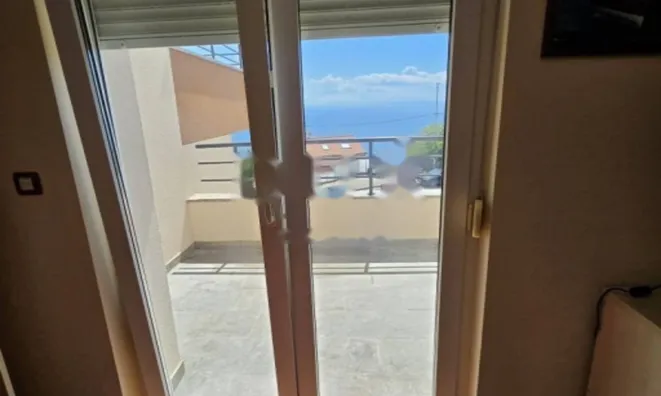 Недвижимость Четырехкомнатная квартира, Центр, Опатия.: 25