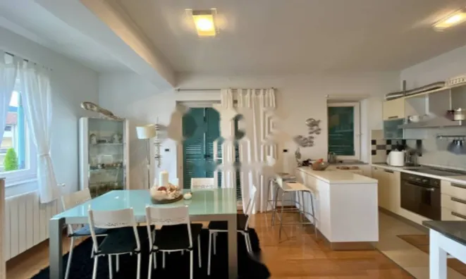 Недвижимость Трехкомнатная квартира Ичичи: 6