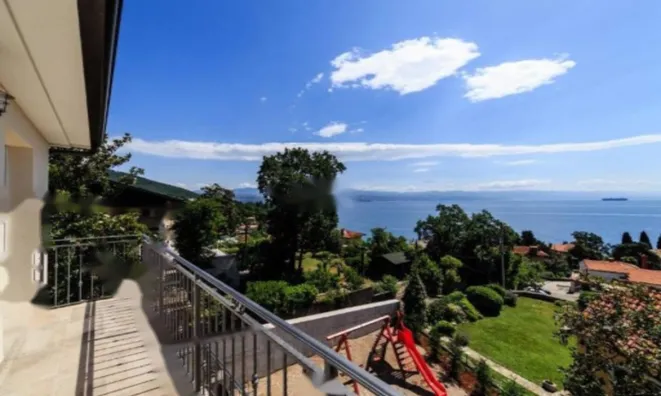 Недвижимость Семейный дом в Опатии: 3