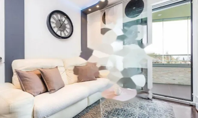 Недвижимость Двухкомнатная квартира в Центре: 10