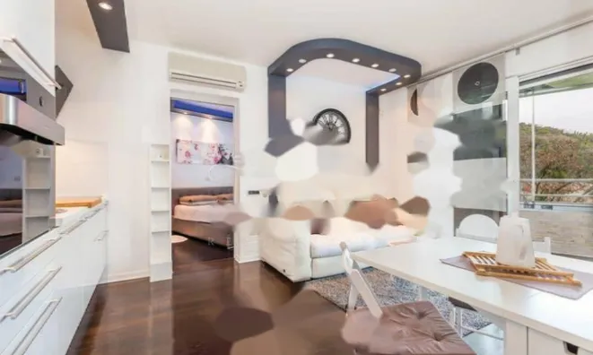 Недвижимость Двухкомнатная квартира в Центре: 11