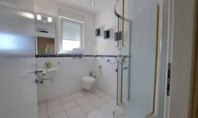 Недвижимость Четырехкомнатная квартира, Ичичи: 6