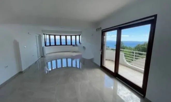 Недвижимость Квартира в центре Опатии: 16